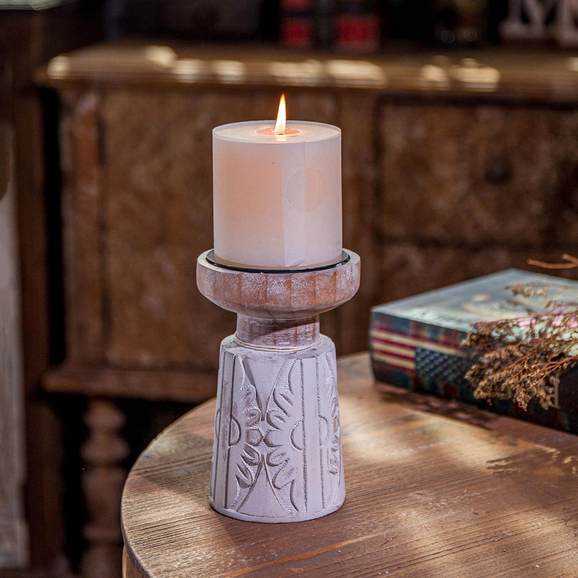 natural and artistic